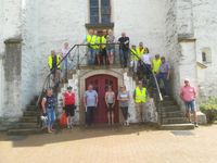 Campingwagen mit Tortenausgabe