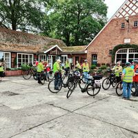 Bild vergr��ern: ZWAR-Tour in F�rstenau