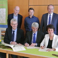 Bild vergr��ern: Stemweder-Berg-Schule wird Naturparkschule4
