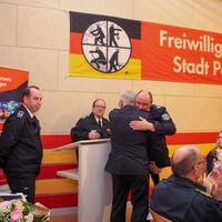 Bild vergr��ern: Gro�er Zapfenstreich zur Verabschiedung der Wehrf�hrung der Stadt Petershagen