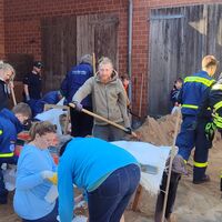 Bild vergr��ern: 2025-03-25 Hochwasserschutz�bung in H�vern
