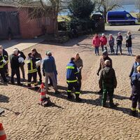 Bild vergr��ern: 2025-03-25 Hochwasserschutz�bung in H�vern