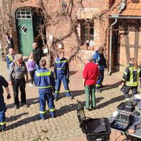 Bild vergr��ern: 2025-03-25 Hochwasserschutz�bung in H�vern