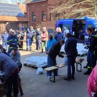 Bild vergr��ern: 2025-03-25 Hochwasserschutz�bung in H�vern