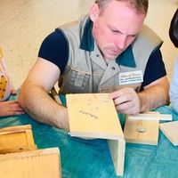 Bild vergr��ern: Nistkasten_Zusammenbau