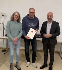 Familie Fischer mit Landrat Ali Dogan