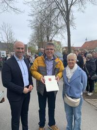 Landrat Ali Dogan mit Hermann und Ulla Lehrmann