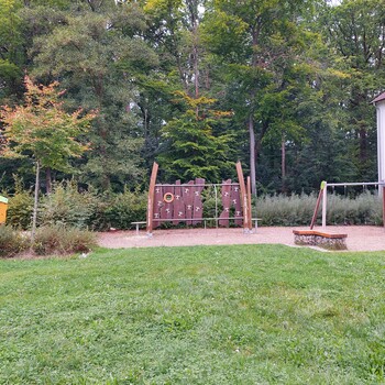 Spielplatz Brandenburger Ring 48