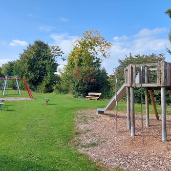Spielplatz im Ginsterfeld
