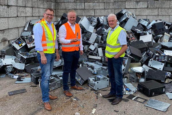 Besuch bei Hennemann Umweltservice Elektronik