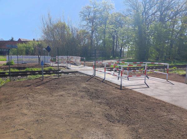 Neuer Bahn�bergang Hafenstra�e