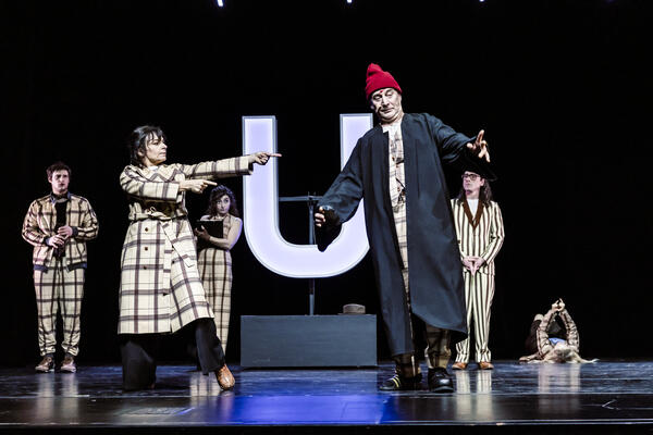 Interner Link zur Veranstaltung: Neues Theater Espelkamp: Der zerbrochene Krug - Schulvorstellung 