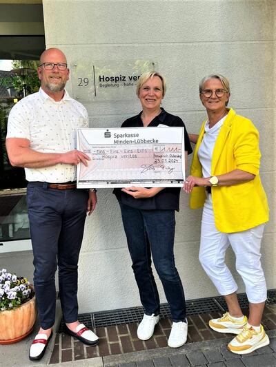 Spenden�bergabe 24-5-24