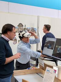 Live erleben: Beim Innovationspfad spielen auch die Themen Virtual Reality und KI eine Rolle. Betriebe k�nnen dort digitale L�sungen direkt ausprobieren.