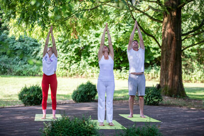 Von Yoga bis Zumba - das Sportangebot im Park enth&auml;lt Elemente aus verschiedenen Sportrichtungen