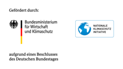 Logo Klimaschutz gef�rdert quer