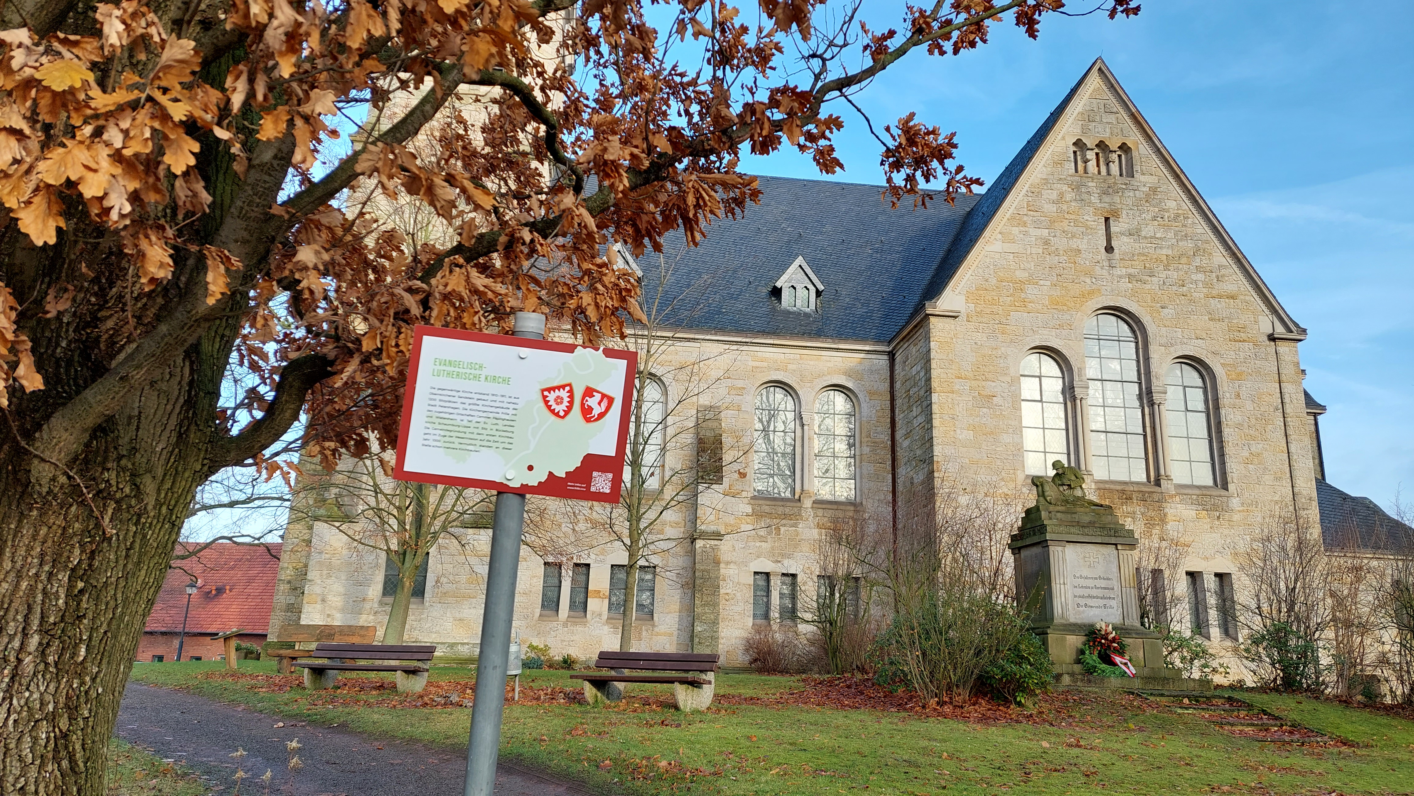 RB23_WL_Ortstafeln und Erl�uterungstafeln in Frille