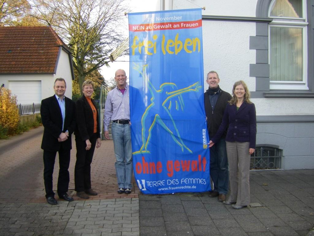 Flagge hissen 2012