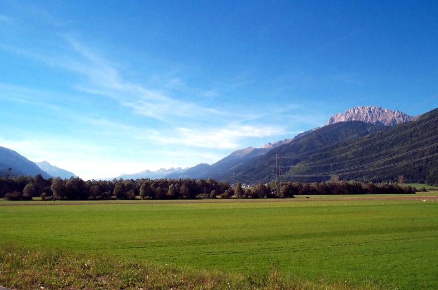 Blick in das beeindruckende Gailtal des Bezirkes Hermagor