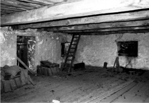Zwischenboden Speicher auf Pohlmanns Hof, 1995