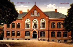 Die 1887 eingeweihte B�rgerschule (Postkarte 1915)